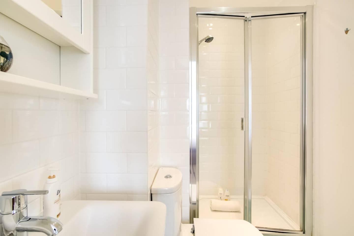 Guestready - Comfort By The Thames, W/ Balcony Londyn Zewnętrze zdjęcie
